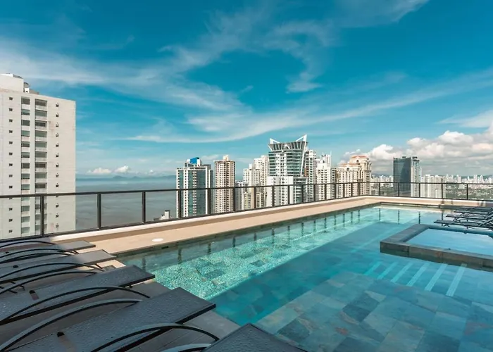 Business Loft With Park View
