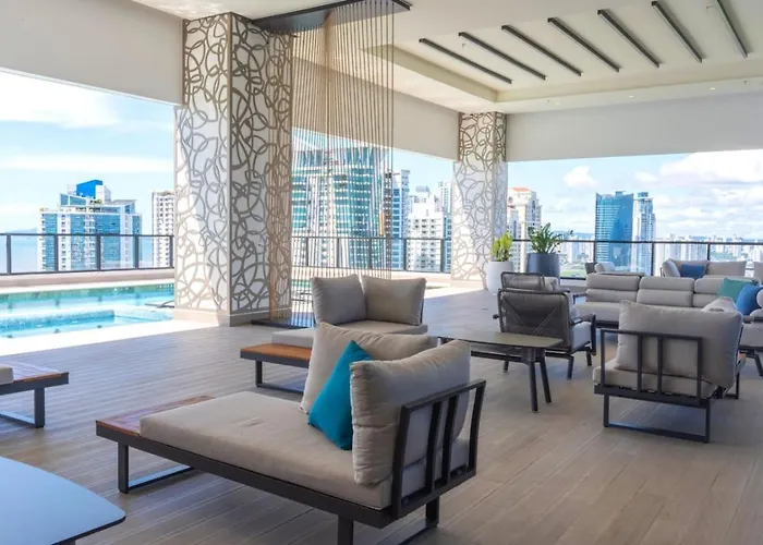 Business Loft With Park View
